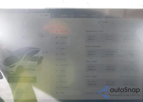 2023 Tesla Model Y Performance Dual Motor All-Wheel Drive z USA, uszkodzony, nr VIN 7SAYGDEF9PF665514